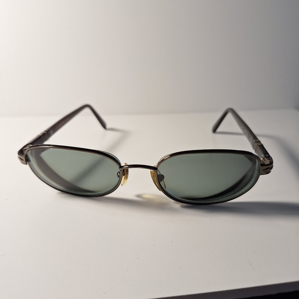Persol 2060-S 52[]18 587/48 135 Sunglasses